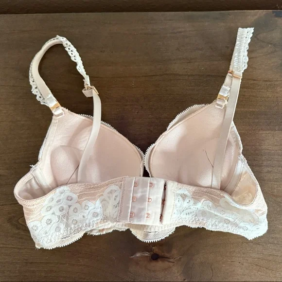 Aerie Lace Trim Bra in Peach and White - Picture 3 of 3
